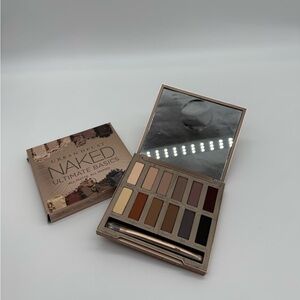 Urban Decay Naked Basics Eyeshadow Palette